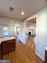 28 Orchard Ln in Berwyn, PA - Building Photo - Building Photo