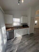 1141 SW 111th Way in Davie, FL - Building Photo - Building Photo