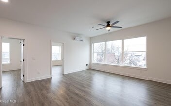 33 Centre St in Albany, NY - Building Photo - Building Photo