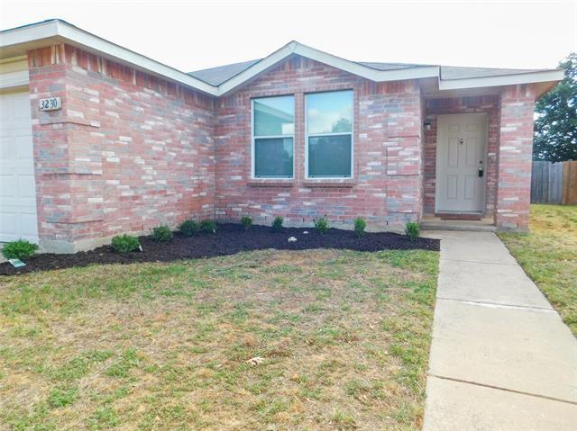 3230 Andalusian Dr in Denton, TX - Building Photo - Building Photo