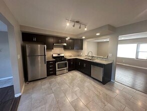 840 N Cooper Rd in New Lenox, IL - Building Photo - Building Photo