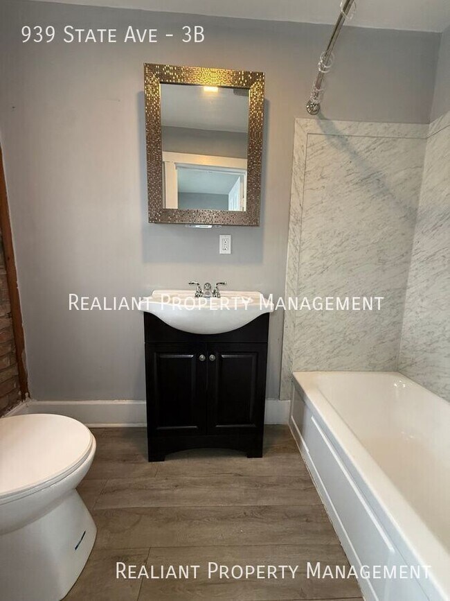 939 State Ave in Cincinnati, OH - Building Photo - Building Photo