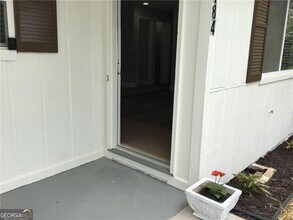 6184 Geiger St NW in Covington, GA - Building Photo - Building Photo