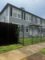 4210 Ennis St in Houston, TX - Building Photo