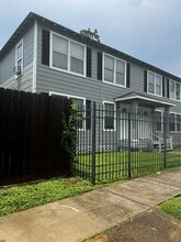 4210 Ennis St in Houston, TX - Building Photo - Building Photo