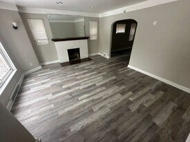 14753 St Marys St in Detroit, MI - Building Photo