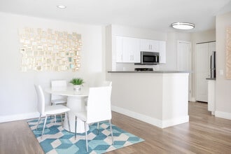 Slate Creek in Roseville, CA - Building Photo - Building Photo