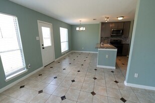 623 Hollandbridge Ln in Houston, TX - Building Photo