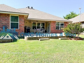 427 Bozeman Tr in Edmond, OK - Building Photo - Building Photo