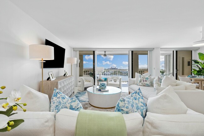 property at 400 N Flagler Dr