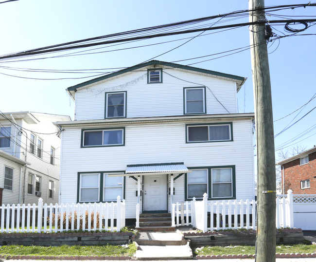 313-315 S Pearl St in Elizabeth, NJ - Building Photo - Building Photo