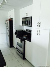 1401 SW 22nd St-Unit -1403 in Miami, FL - Building Photo - Building Photo