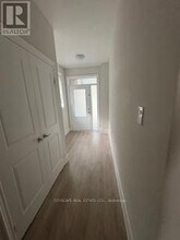 583 Wedgewood Dr in Burlington, ON - Building Photo - Building Photo