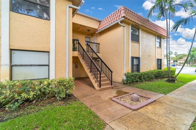 property at 9728 Hammocks Blvd