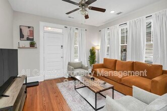 1035 Kinard Ct in Columbia, SC - Building Photo - Building Photo