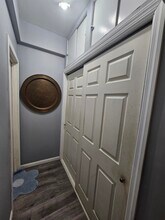 216 Hutton St in Jersey City, NJ - Building Photo - Building Photo