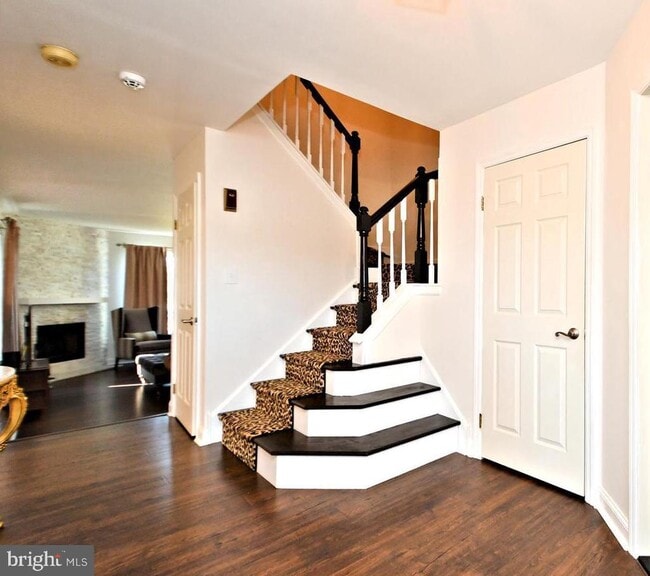 property at 518 Country Club Dr