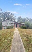 2902 Tall Tree Ln in Adamsville, AL - Building Photo