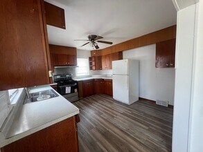 725 Kingsley Dr in Machesney Park, IL - Building Photo - Building Photo