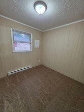 1910 Whitehall St in High Point, NC - Building Photo - Building Photo