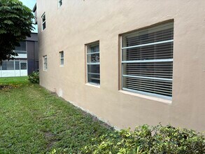 489 Burgundy P in Delray Beach, FL - Building Photo - Building Photo