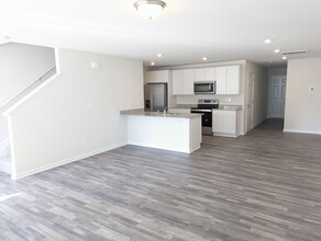 286 Winston Ln in Salisbury, NC - Building Photo - Building Photo