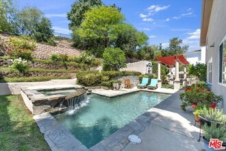 1535 Verde Ridge Ln in Thousand Oaks, CA - Building Photo - Building Photo