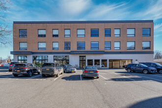 Second Street Lofts in Rye, NY - Foto de edificio - Building Photo