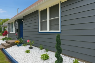 418 N Johnson St in Macomb, IL - Building Photo - Building Photo