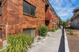 1016 E 900 S, Unit 03 in Salt Lake City, UT - Building Photo - Building Photo