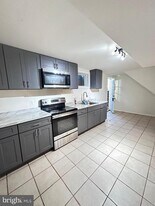 9326 Wellington St in Lanham, MD - Building Photo