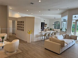 14601 SW 99th Ave in Miami, FL - Building Photo