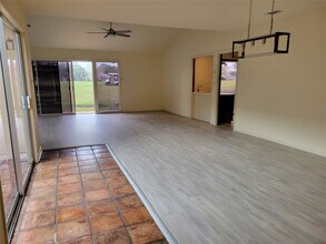 406 Fox Briar Ln in Sugar Land, TX - Building Photo - Building Photo