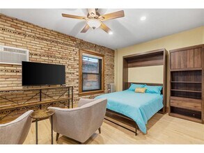 11 S 12th St in Minneapolis, MN - Building Photo - Building Photo