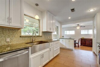 7611 Tisdale Dr in Austin, TX - Building Photo - Building Photo