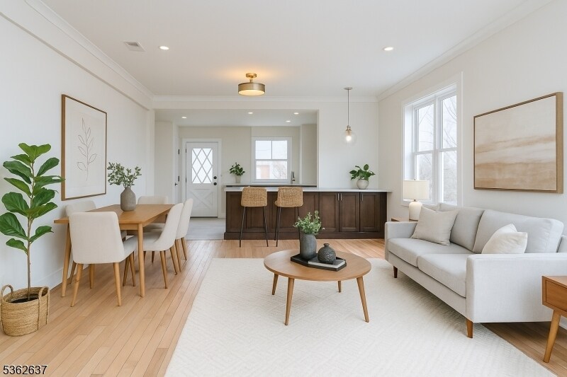 15 N Ave E in Cranford, NJ - Building Photo