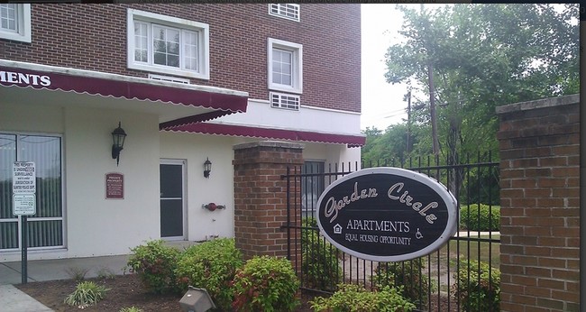 Garden Circle Apartments