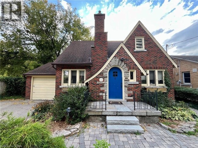 property at 19 Willow St