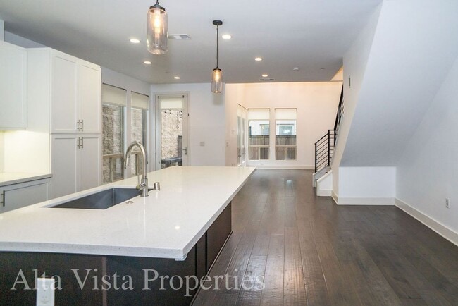2549 Aperture Cir in San Diego, CA - Building Photo - Building Photo