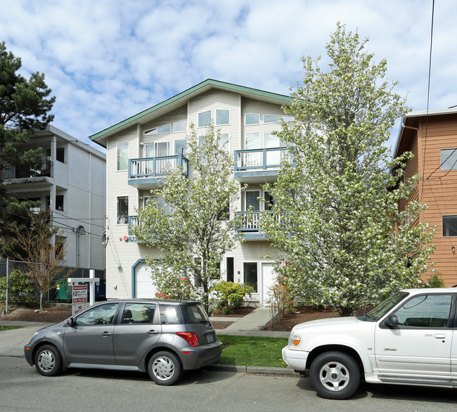 1550 51st St in Seattle, WA - Foto de edificio - Building Photo