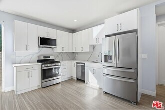 5149 Fulton Ave in Los Angeles, CA - Building Photo - Building Photo