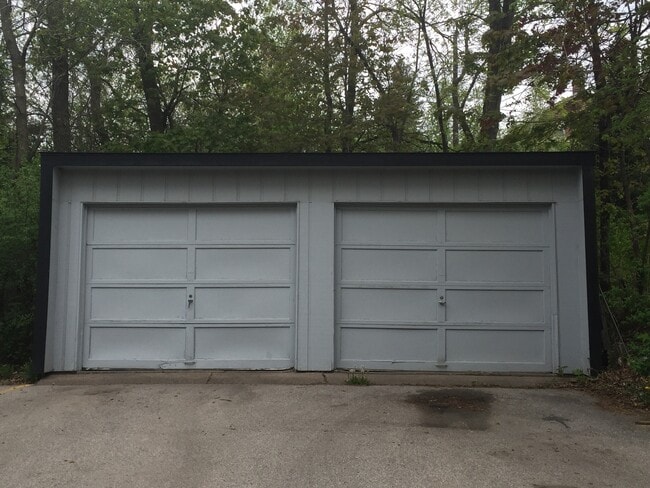 2021 Jefferson St in Duluth, MN - Building Photo - Building Photo