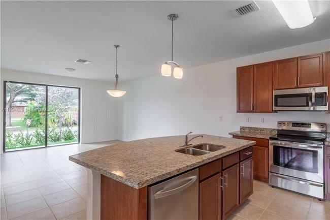 6301 S Station Square in Davie, FL - Building Photo - Building Photo