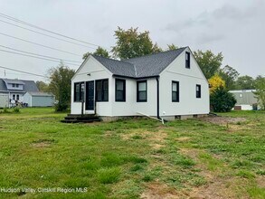 1156 US-9 in Hudson, NY - Building Photo - Building Photo