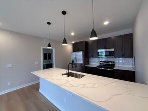 103 E Patterson Ave in Columbus, OH - Building Photo - Building Photo