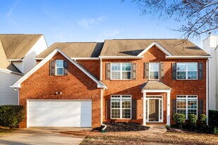 12390 Muir Field Ct in Fayetteville, GA - Building Photo