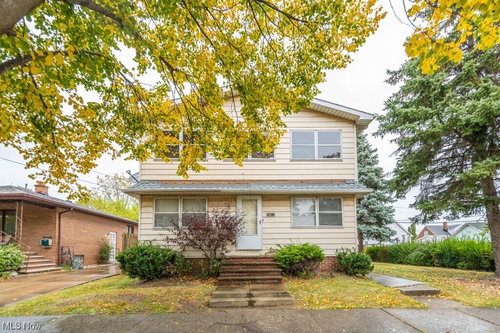 19211 Shawnee Ave-Unit -2/UP in Cleveland, OH - Building Photo