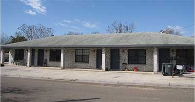 1219 Willow St in Laredo, TX - Building Photo