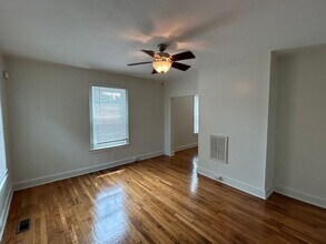 1609 W Club Blvd in Durham, NC - Building Photo - Building Photo