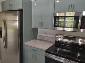 9160 Aster Rd in Ft. Myers, FL - Building Photo - Building Photo